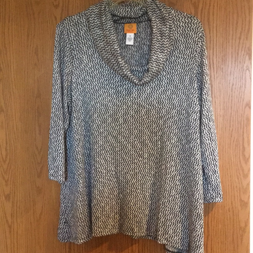 Ruby Rd 3/4 length sleeve light weight tunic